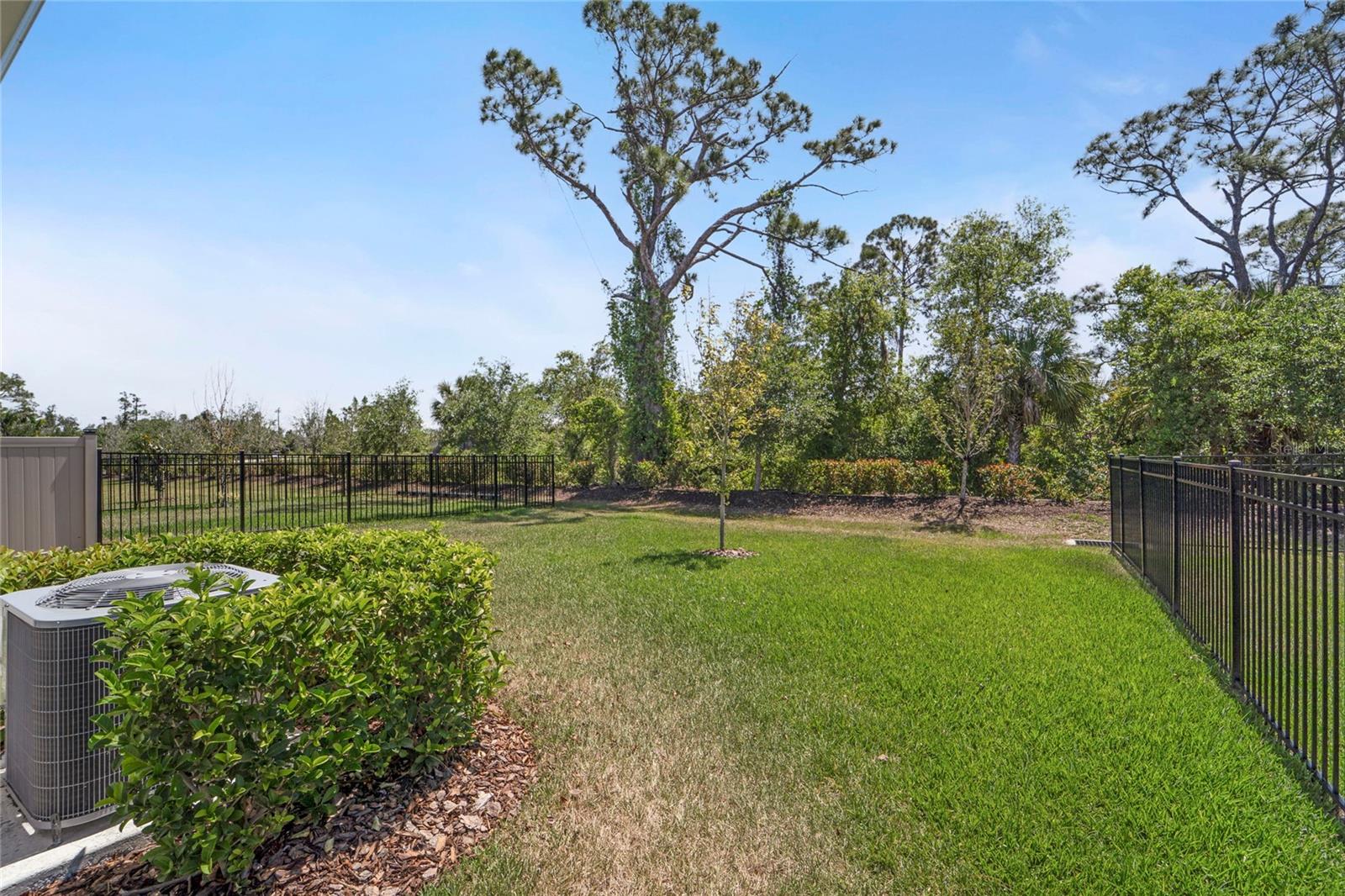 Image 32 of 42 For 1796 Palms Drive