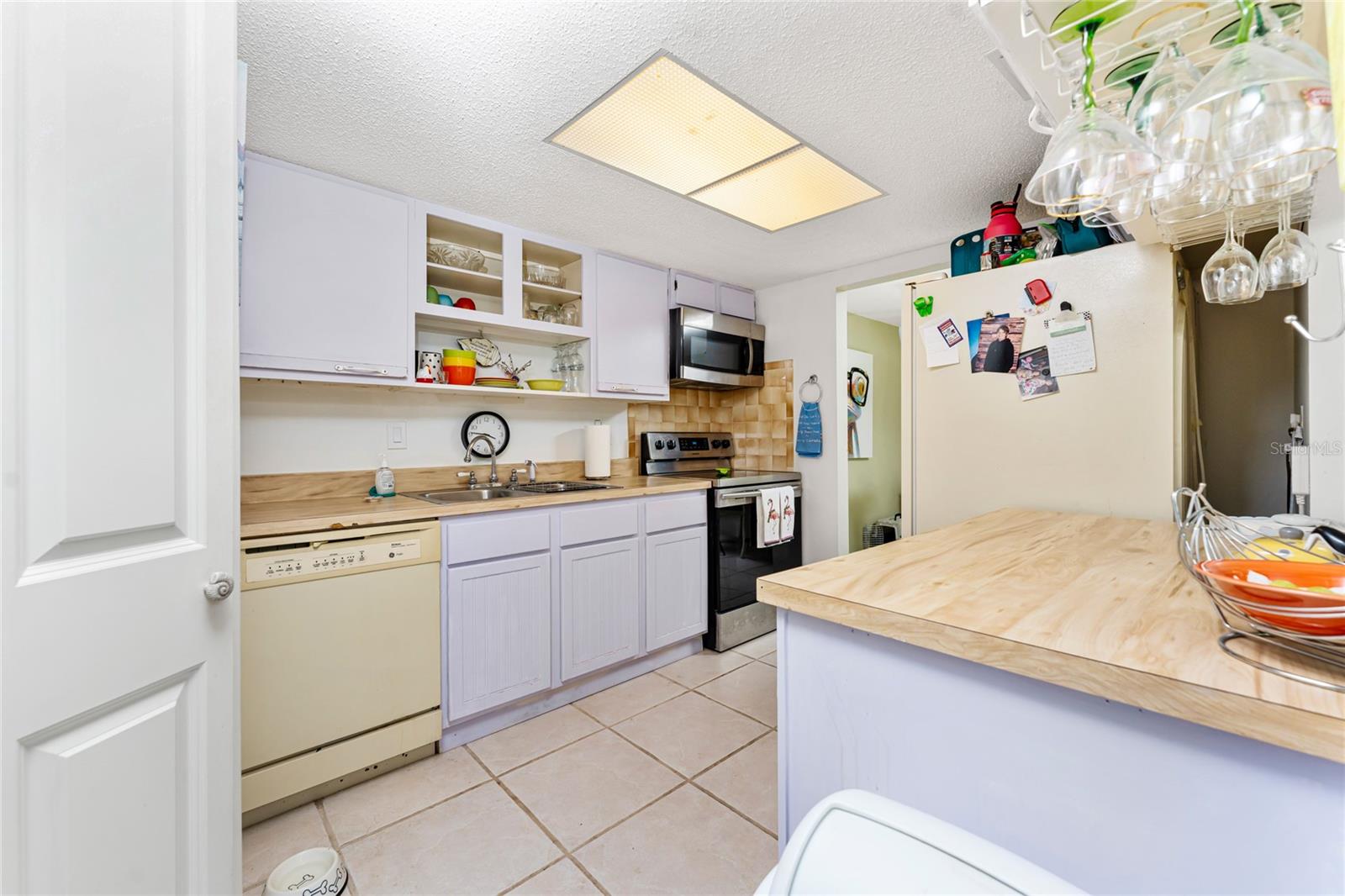 Image 12 of 43 For 4022 Beaver Lane 500c
