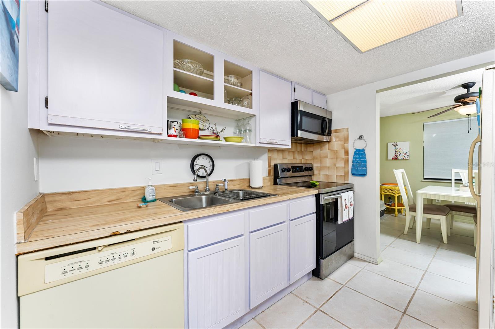 Image 13 of 43 For 4022 Beaver Lane 500c