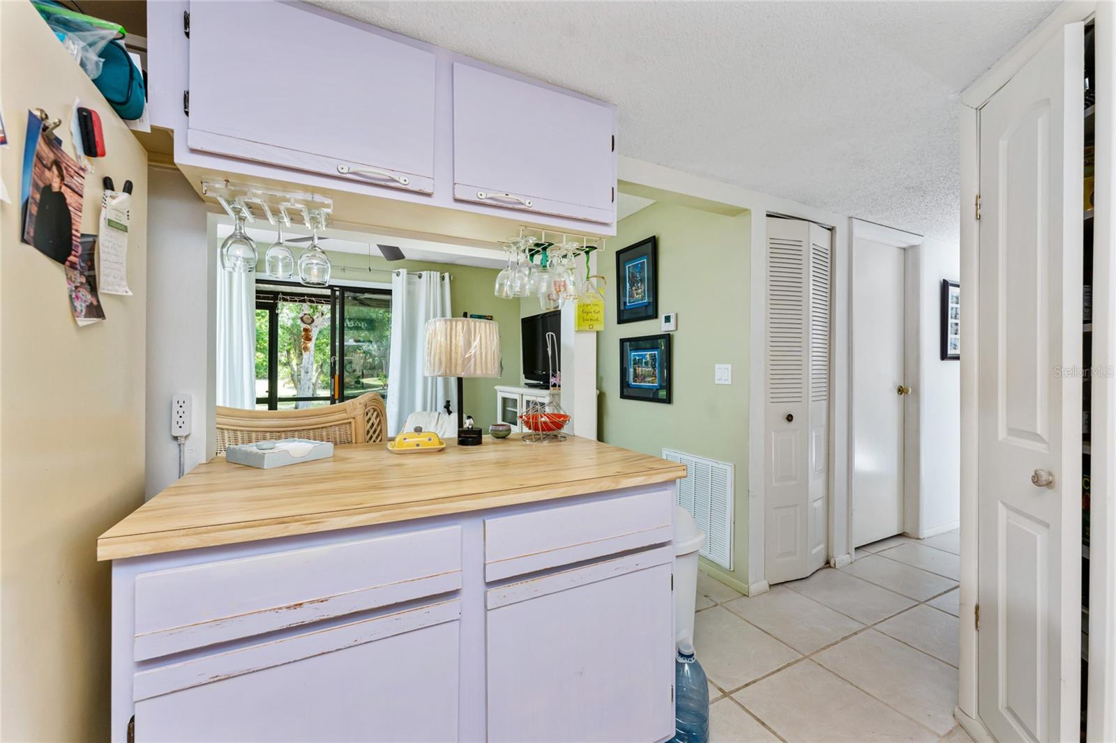 Image 17 of 43 For 4022 Beaver Lane 500c
