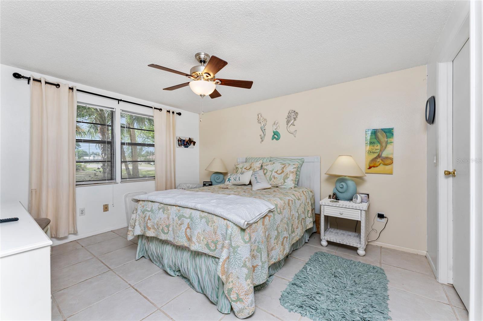 Image 19 of 43 For 4022 Beaver Lane 500c