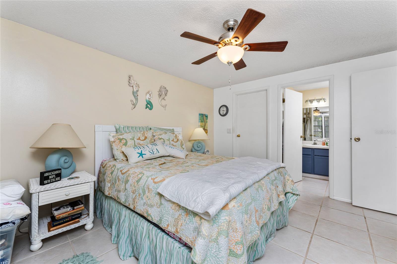 Image 23 of 43 For 4022 Beaver Lane 500c