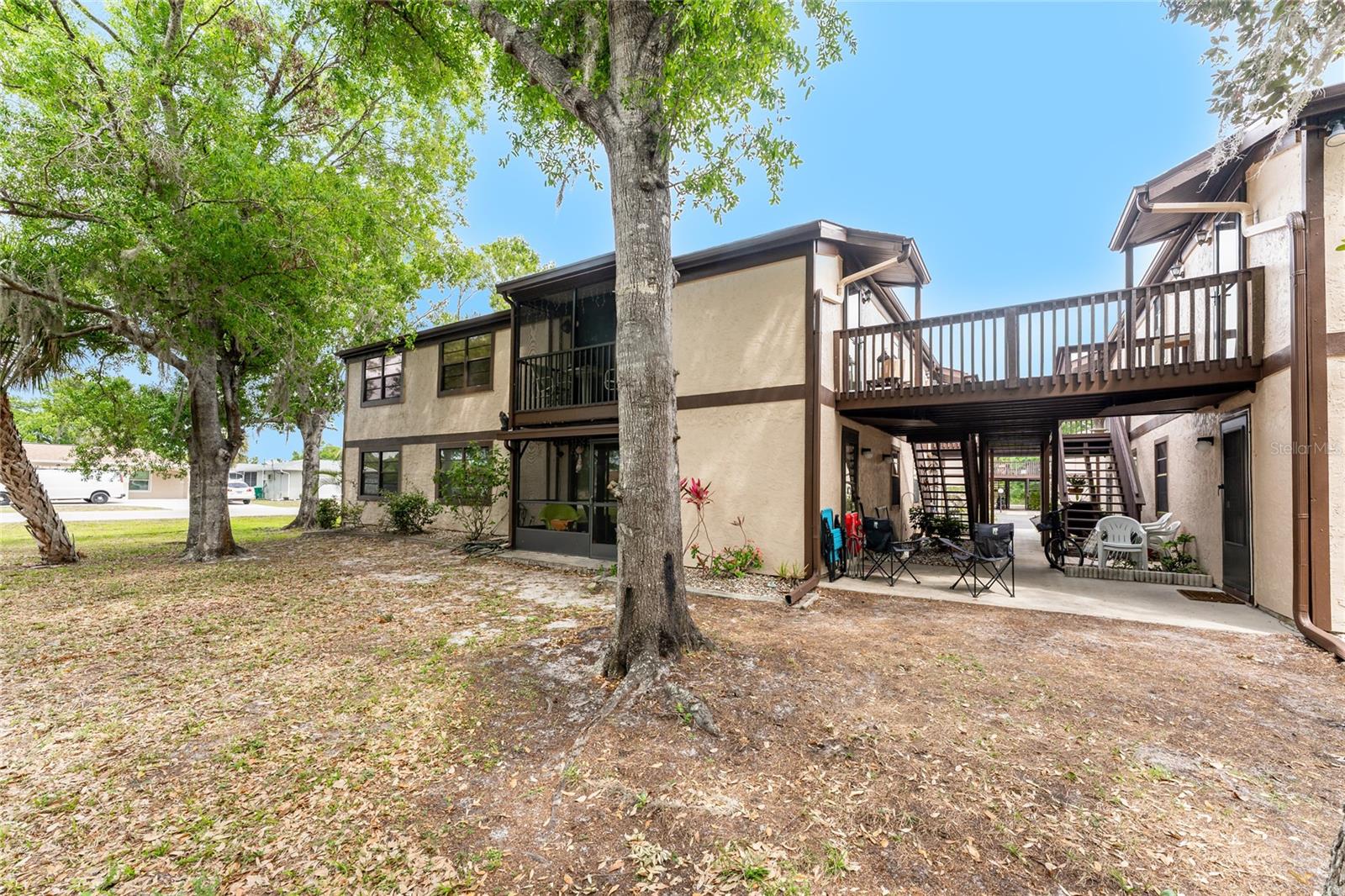 Image 36 of 43 For 4022 Beaver Lane 500c