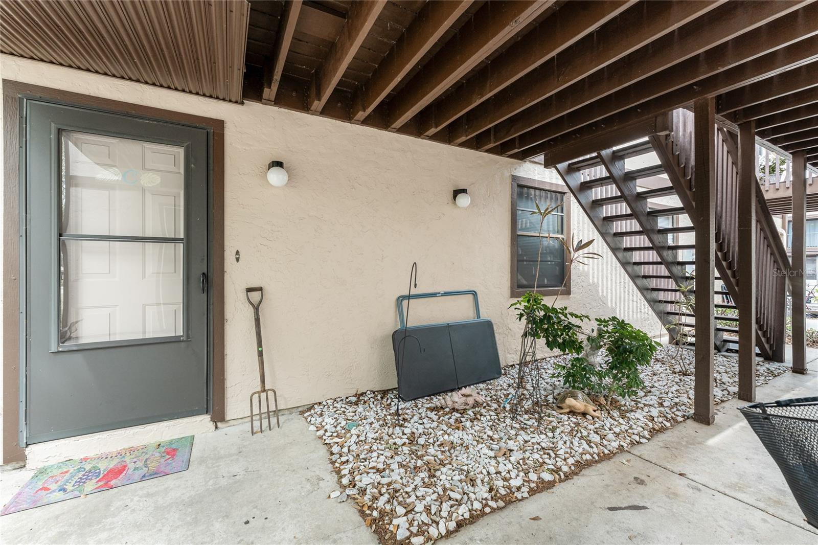 Image 38 of 43 For 4022 Beaver Lane 500c