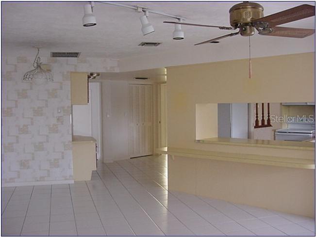 Image 22 of 31 For 96 Hibiscus Drive