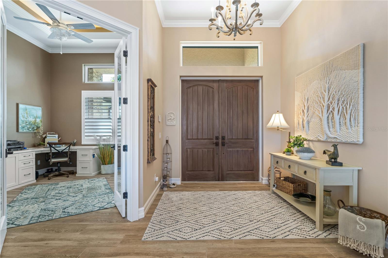 Image 18 of 62 For 2850 Magdalina Drive