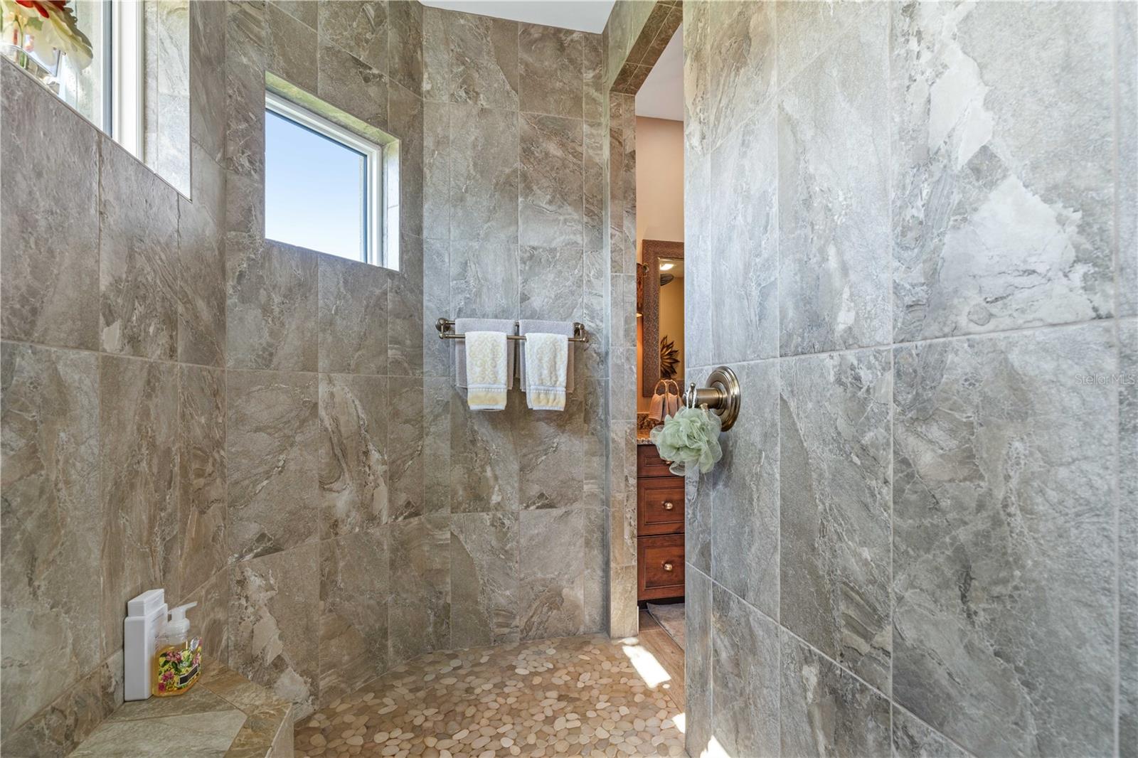 Image 37 of 62 For 2850 Magdalina Drive