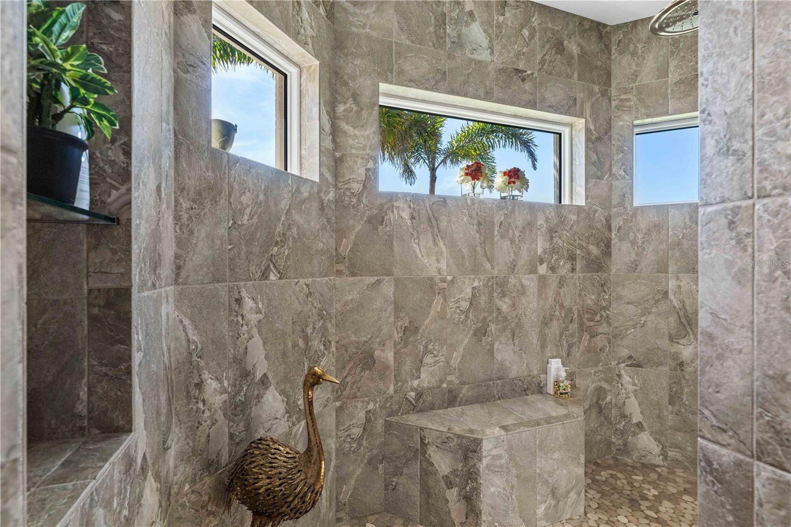 Image 38 of 62 For 2850 Magdalina Drive