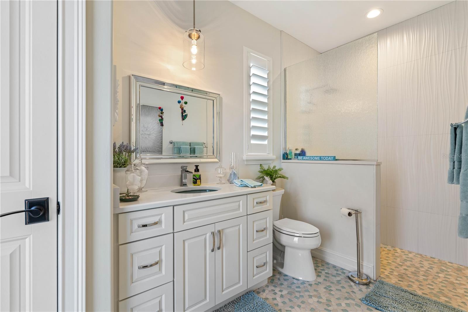 Image 47 of 62 For 2850 Magdalina Drive