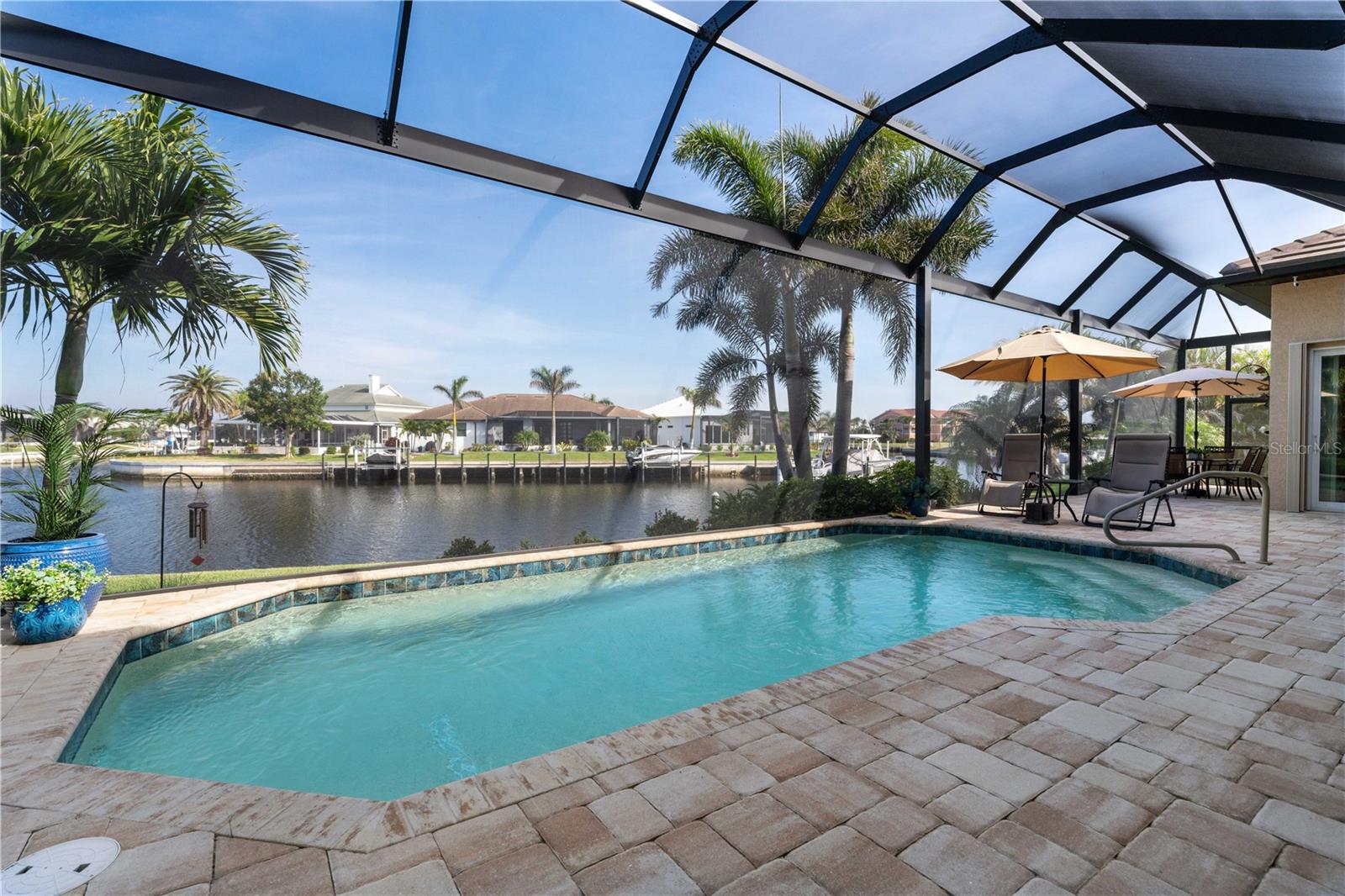 Image 6 of 62 For 2850 Magdalina Drive