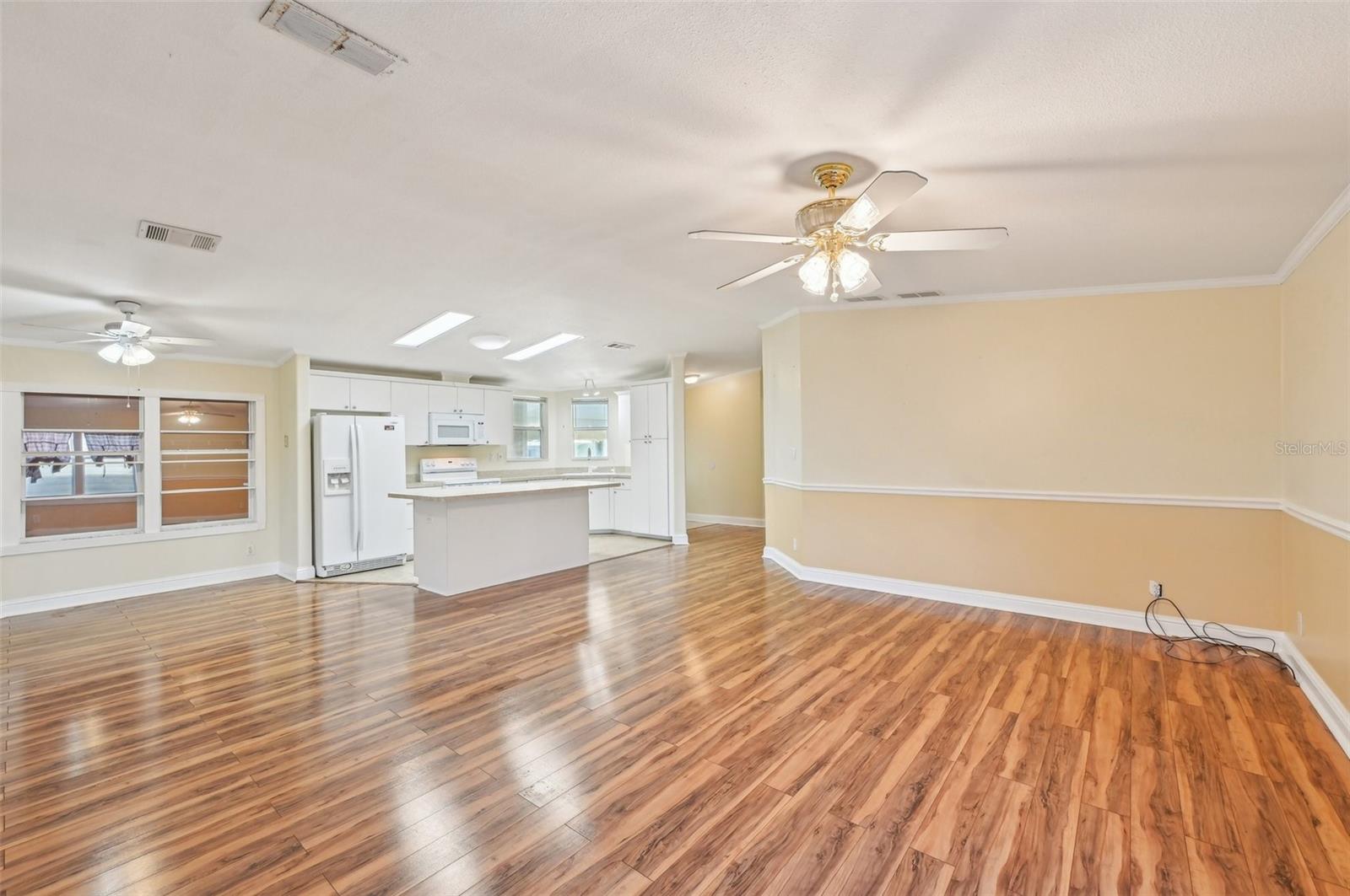 Image 10 of 47 For 724 Blackburn Boulevard