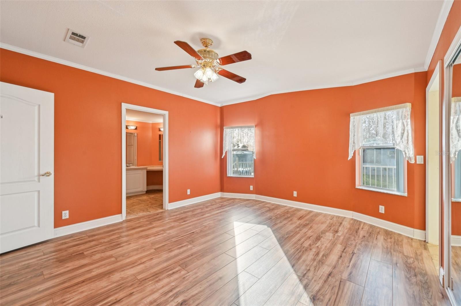Image 16 of 47 For 724 Blackburn Boulevard