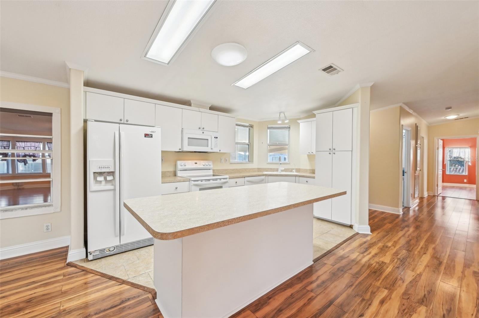 Image 18 of 47 For 724 Blackburn Boulevard