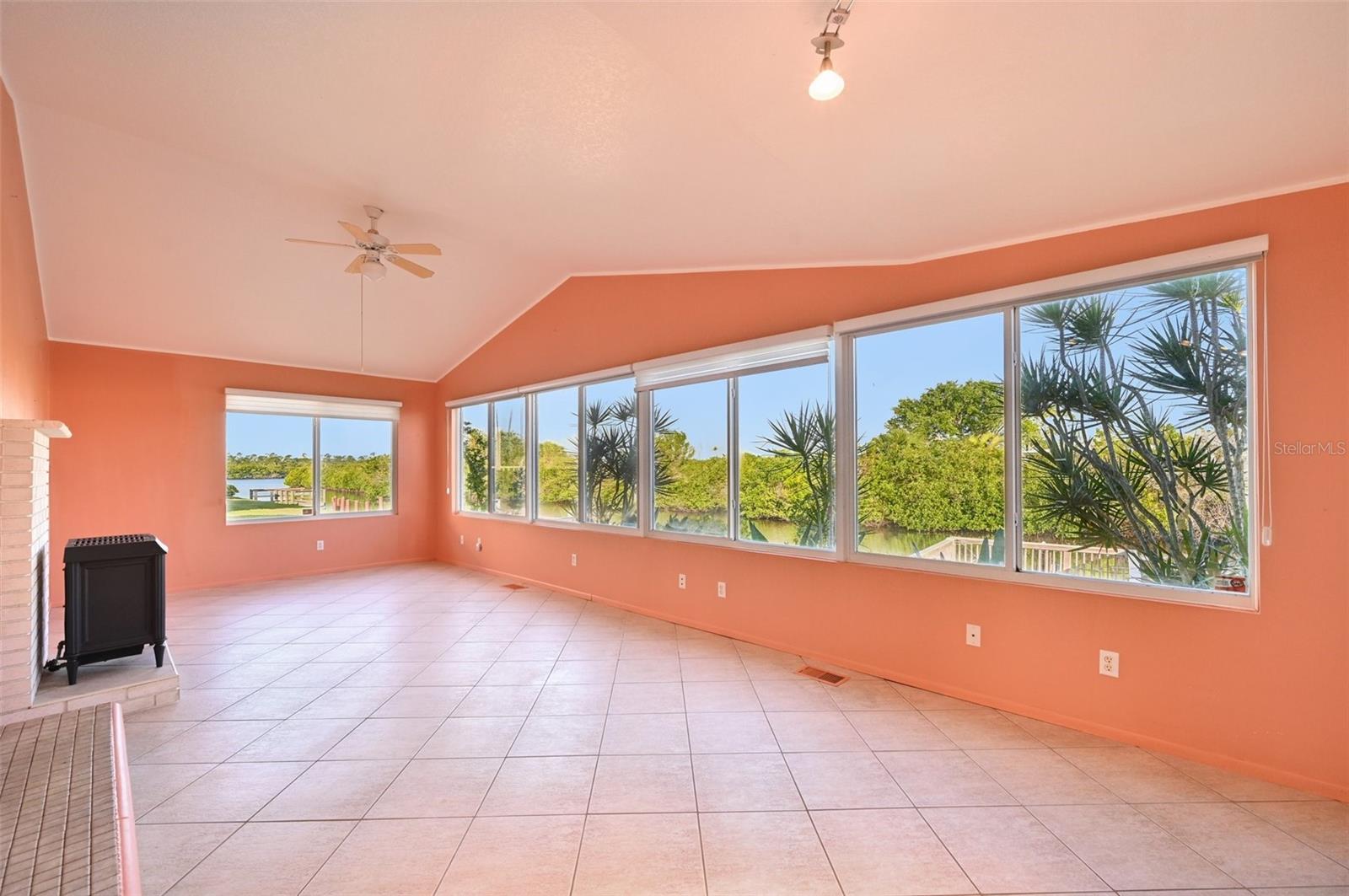 Image 20 of 47 For 724 Blackburn Boulevard