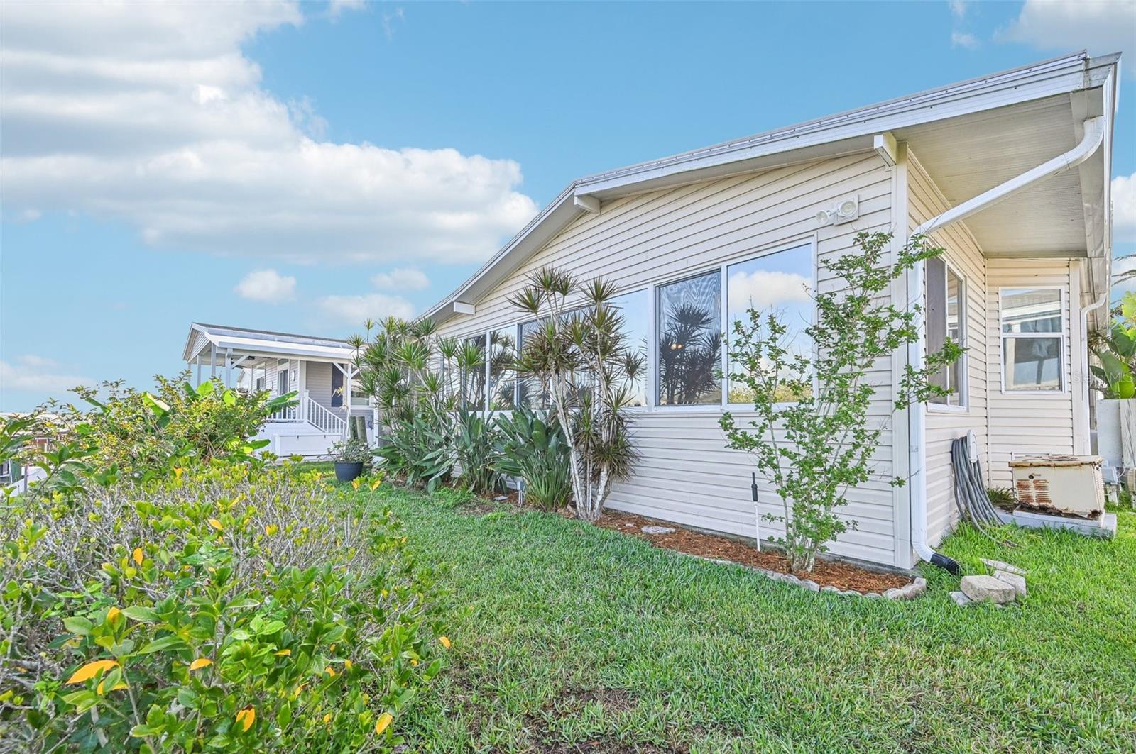 Image 35 of 47 For 724 Blackburn Boulevard