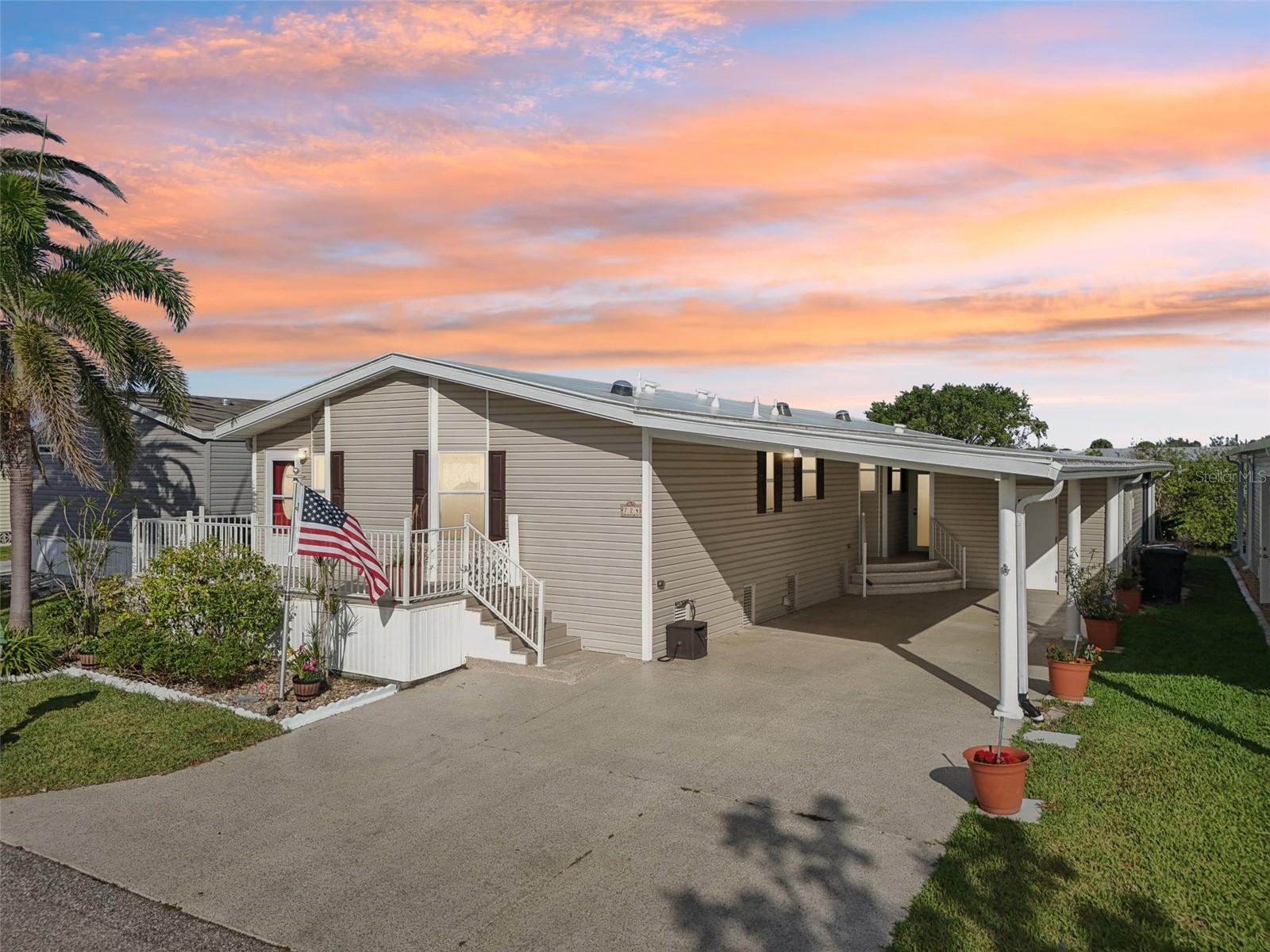 Image 4 of 47 For 724 Blackburn Boulevard