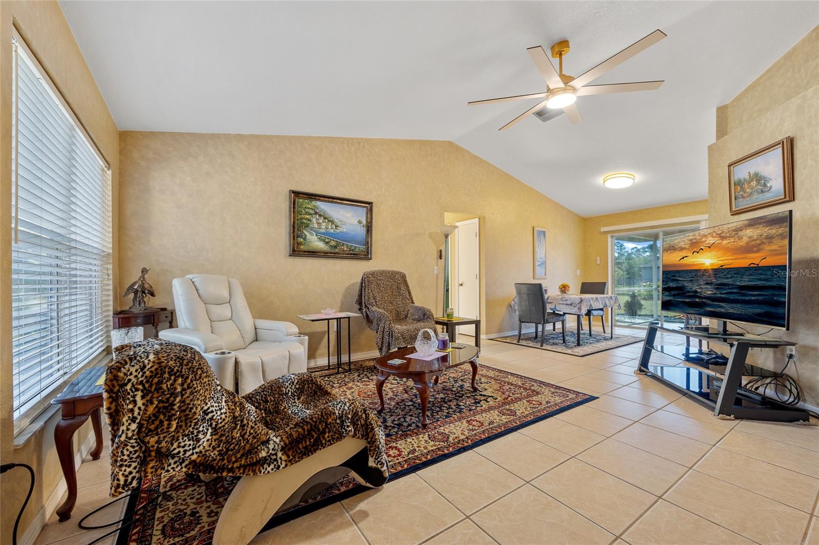 Image 3 of 28 For 25313 Durango Court