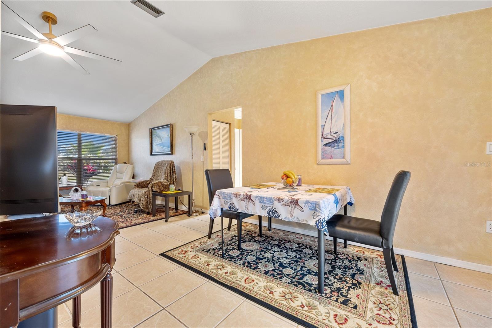 Image 7 of 28 For 25313 Durango Court