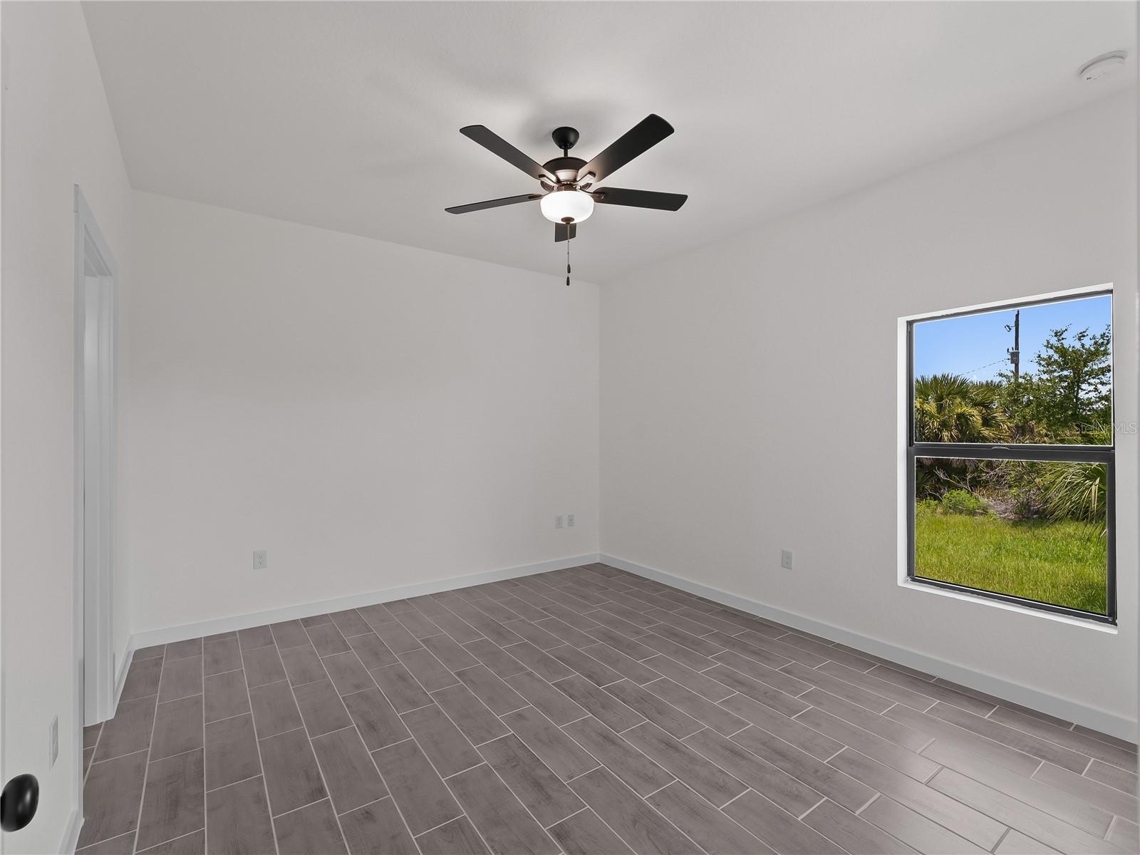 Image 45 of 80 For 14449 Appleton Boulevard