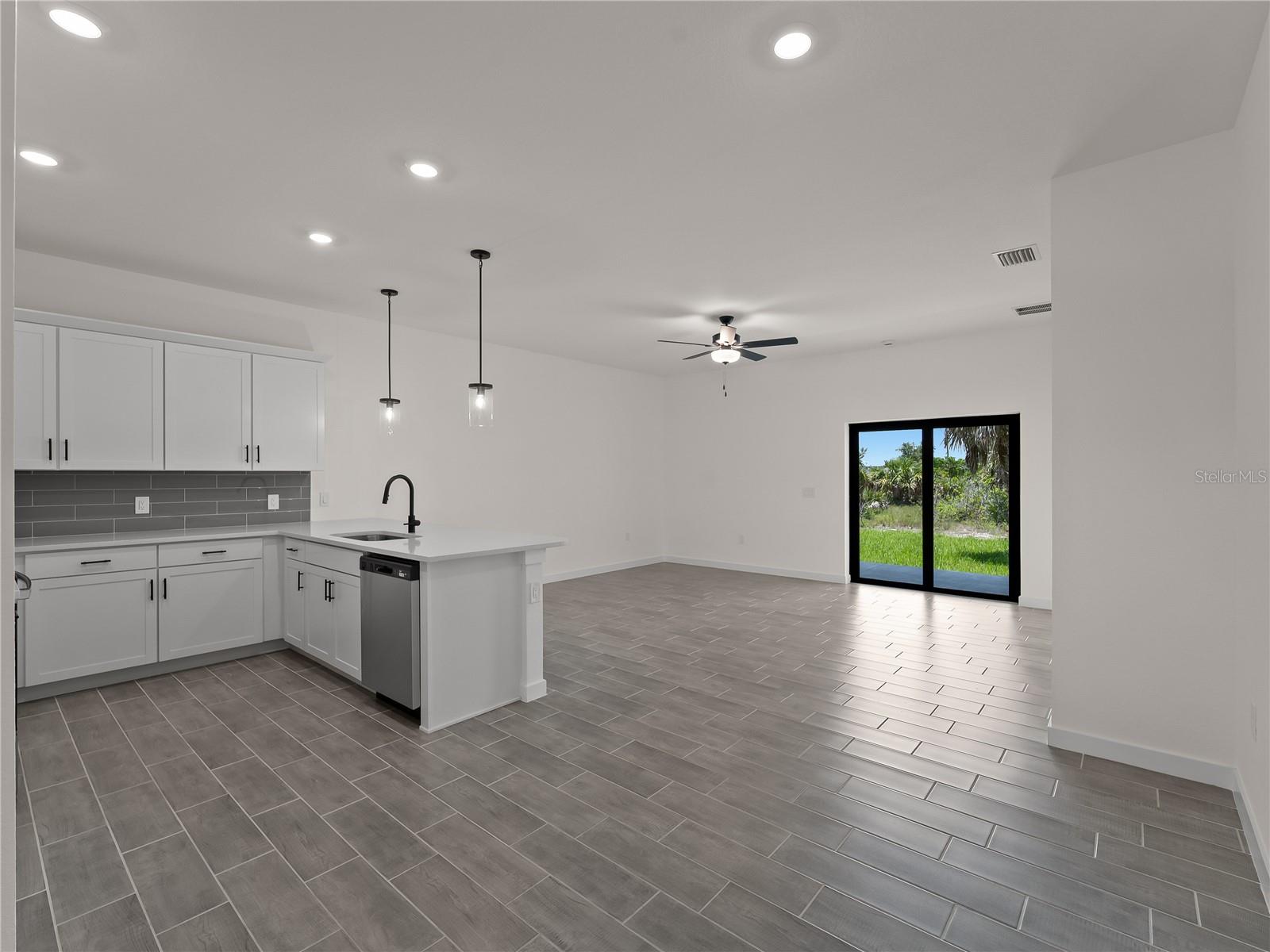 Image 8 of 80 For 14449 Appleton Boulevard