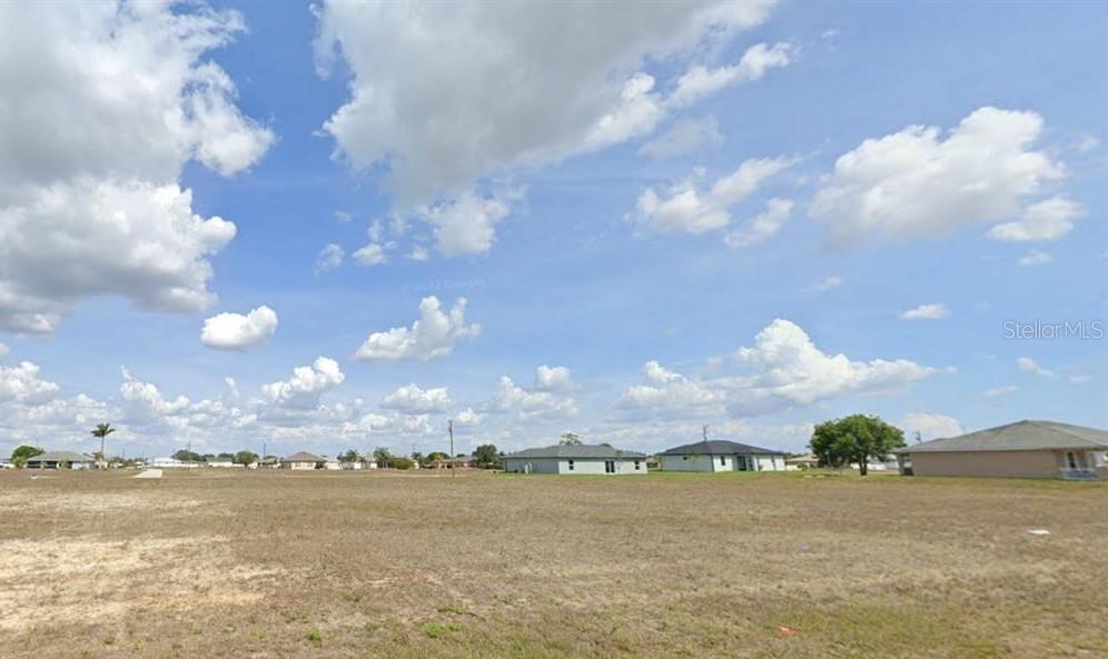 Details for 2933 8th Place, CAPE CORAL, FL 33993