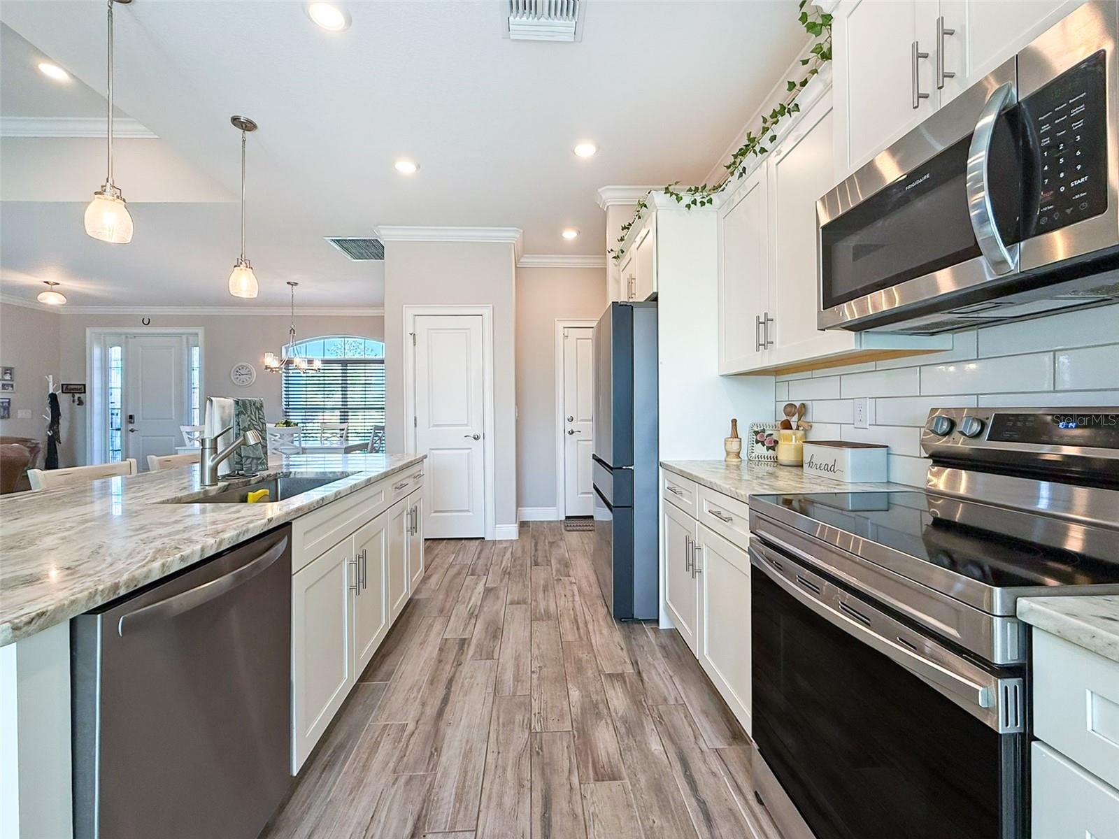 Image 14 of 32 For 25428 Islas Drive