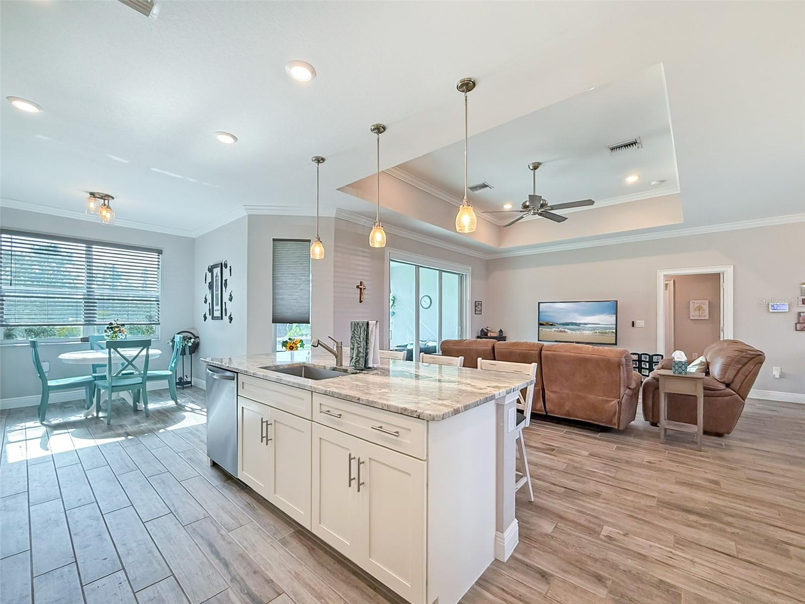 Image 15 of 32 For 25428 Islas Drive
