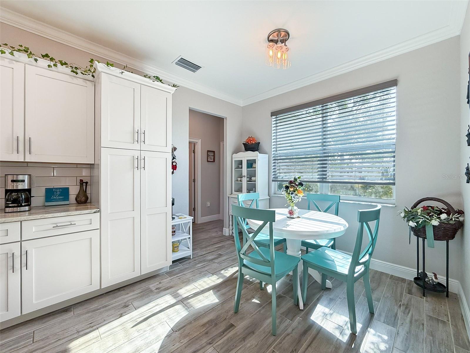 Image 17 of 32 For 25428 Islas Drive