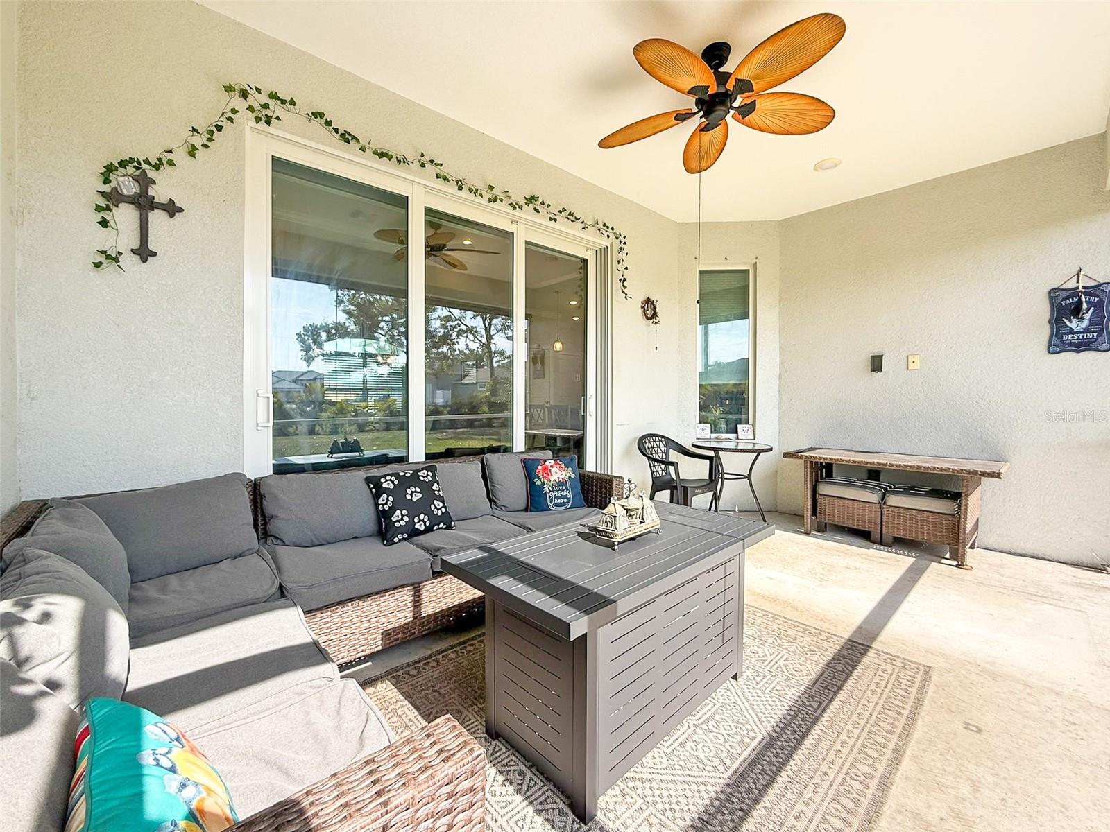 Image 28 of 32 For 25428 Islas Drive