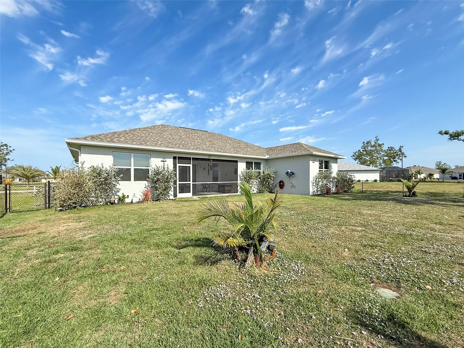 Image 30 of 32 For 25428 Islas Drive