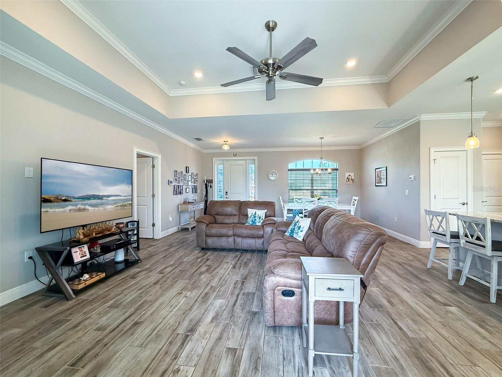 Image 7 of 32 For 25428 Islas Drive