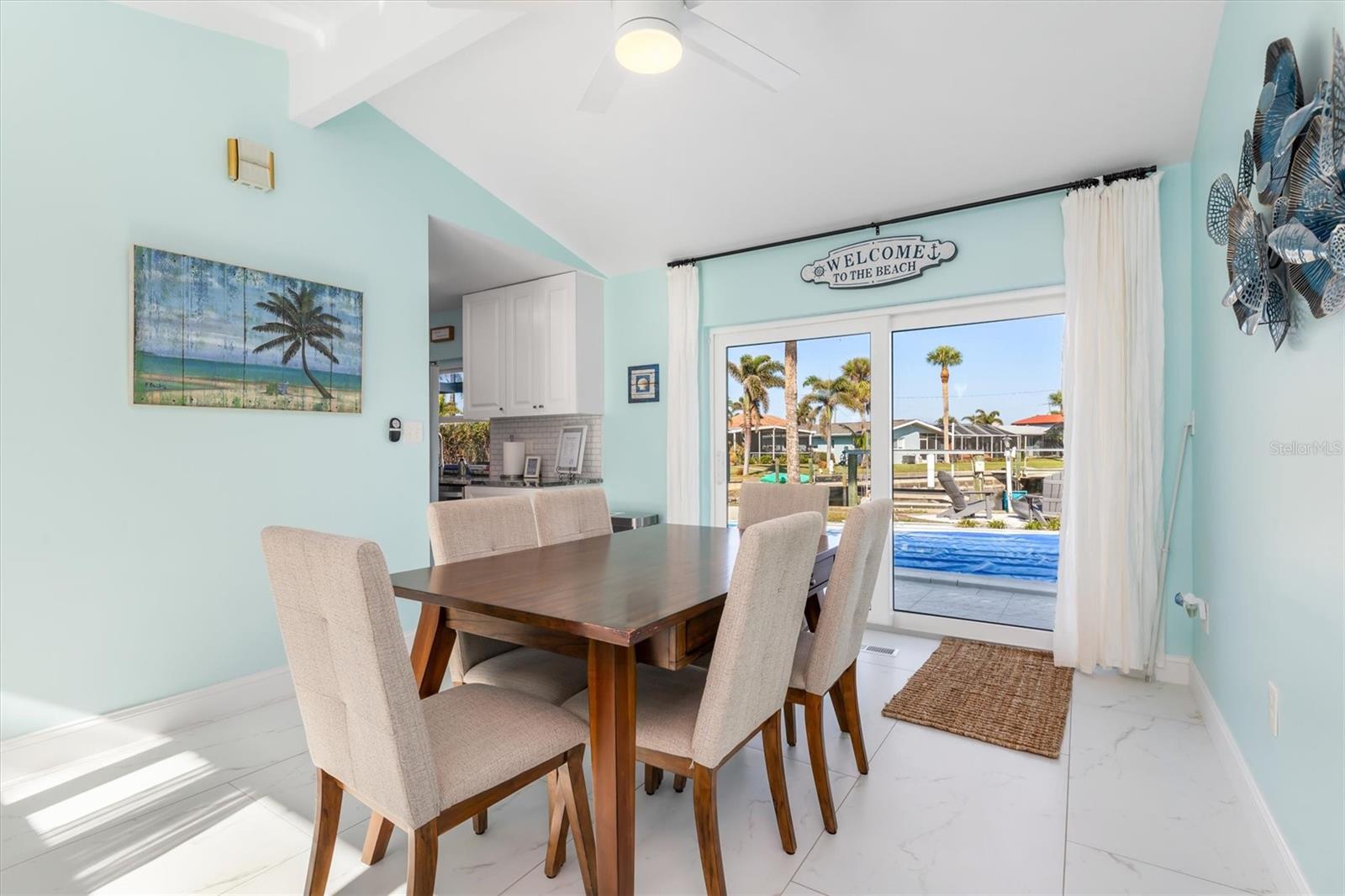 Image 10 of 59 For 1960 Marion Avenue