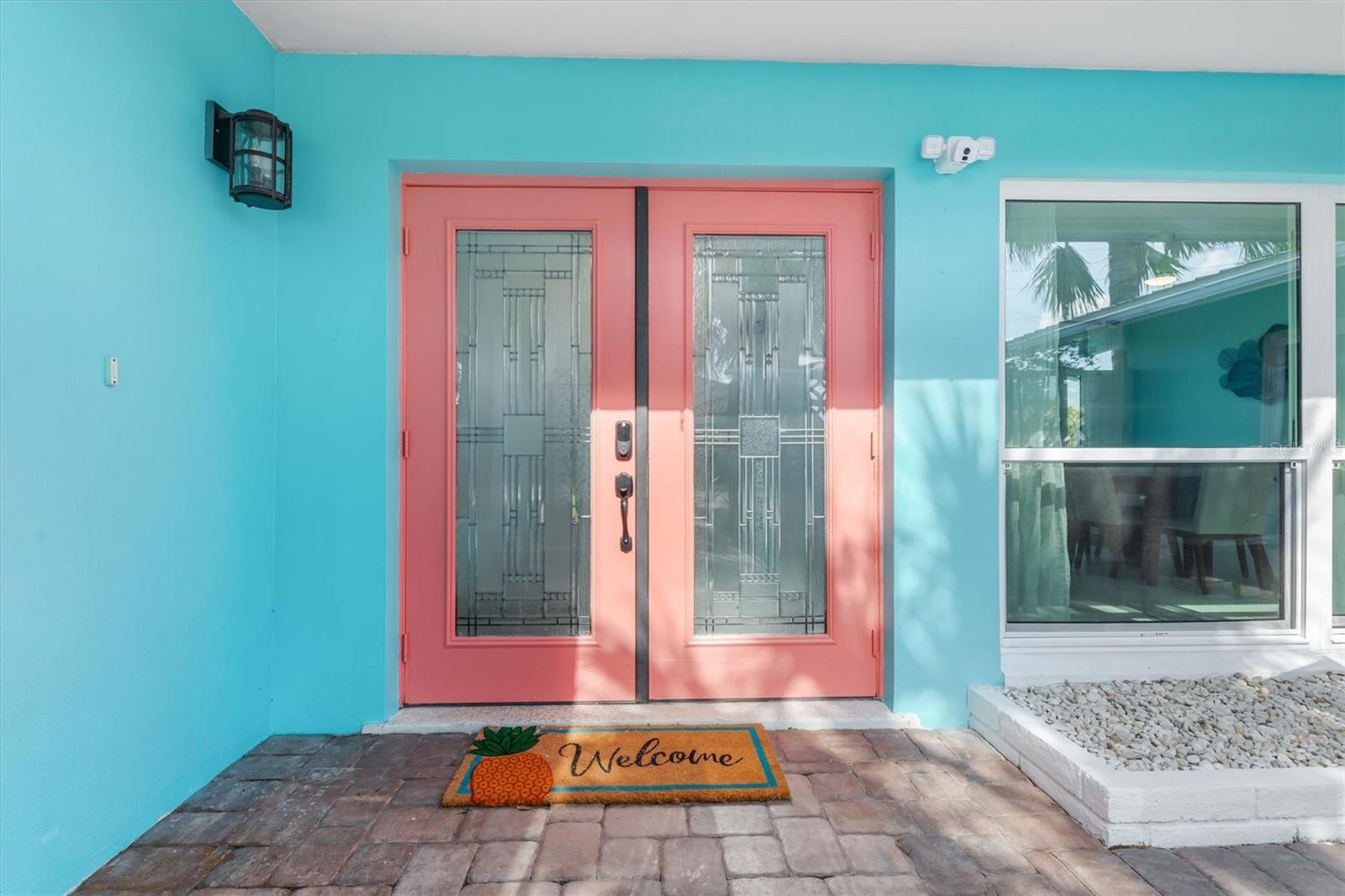 Image 29 of 59 For 1960 Marion Avenue