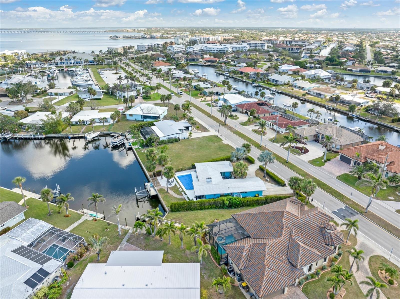 Image 55 of 59 For 1960 Marion Avenue