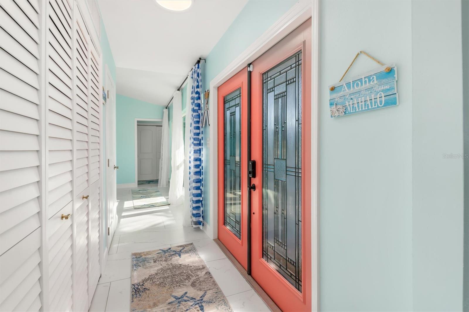 Image 8 of 59 For 1960 Marion Avenue