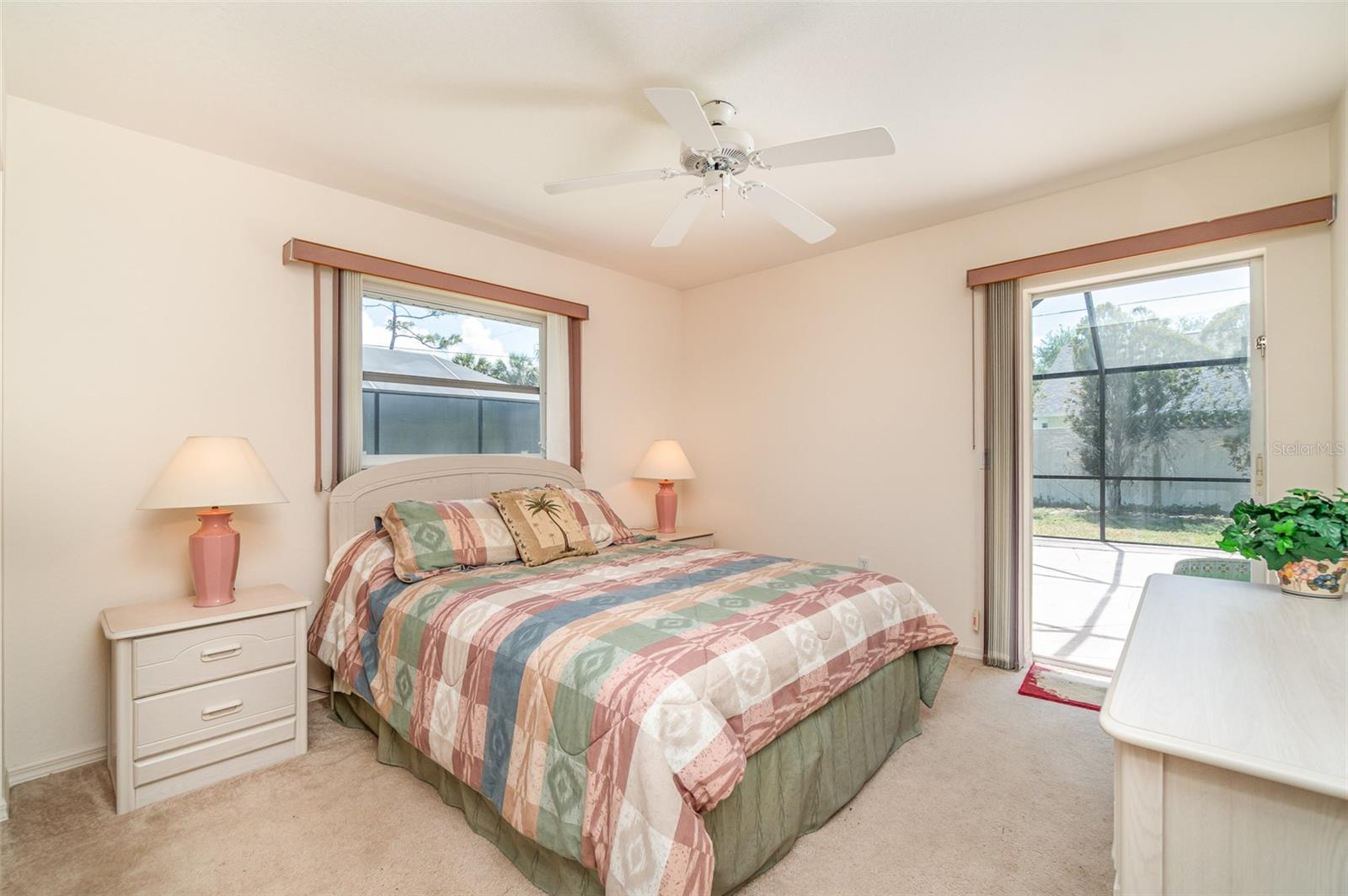 Image 21 of 33 For 18379 Edgewater Drive