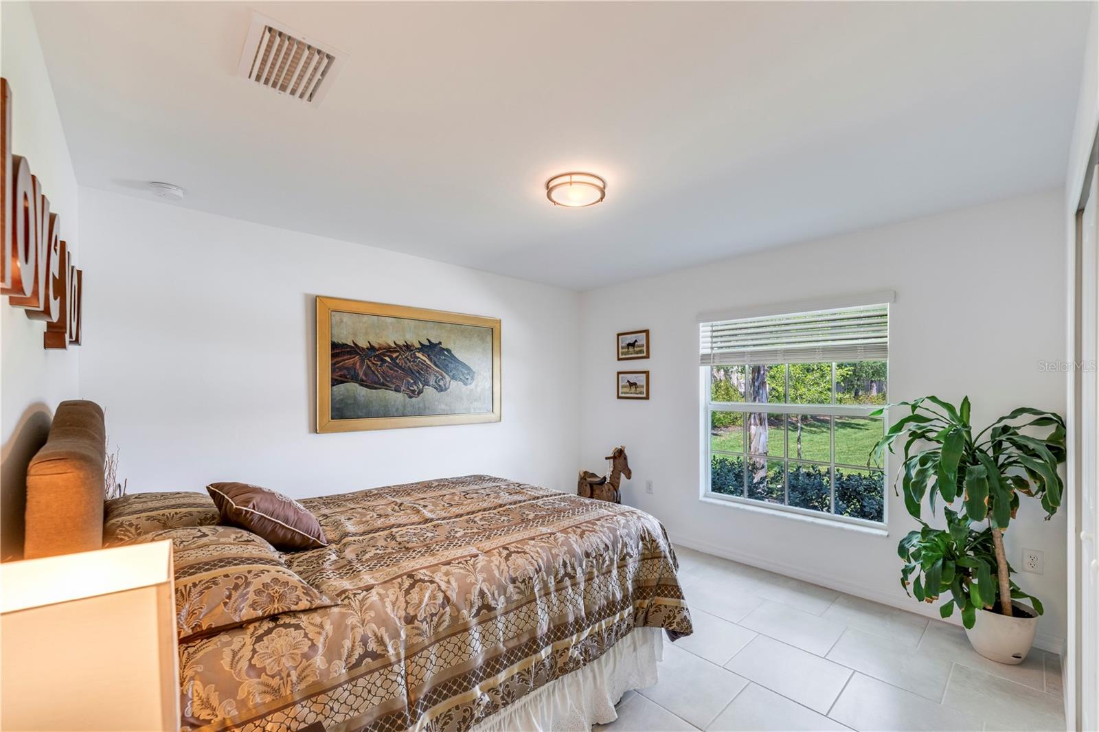 Image 16 of 44 For 3801 Treasure Oak Way