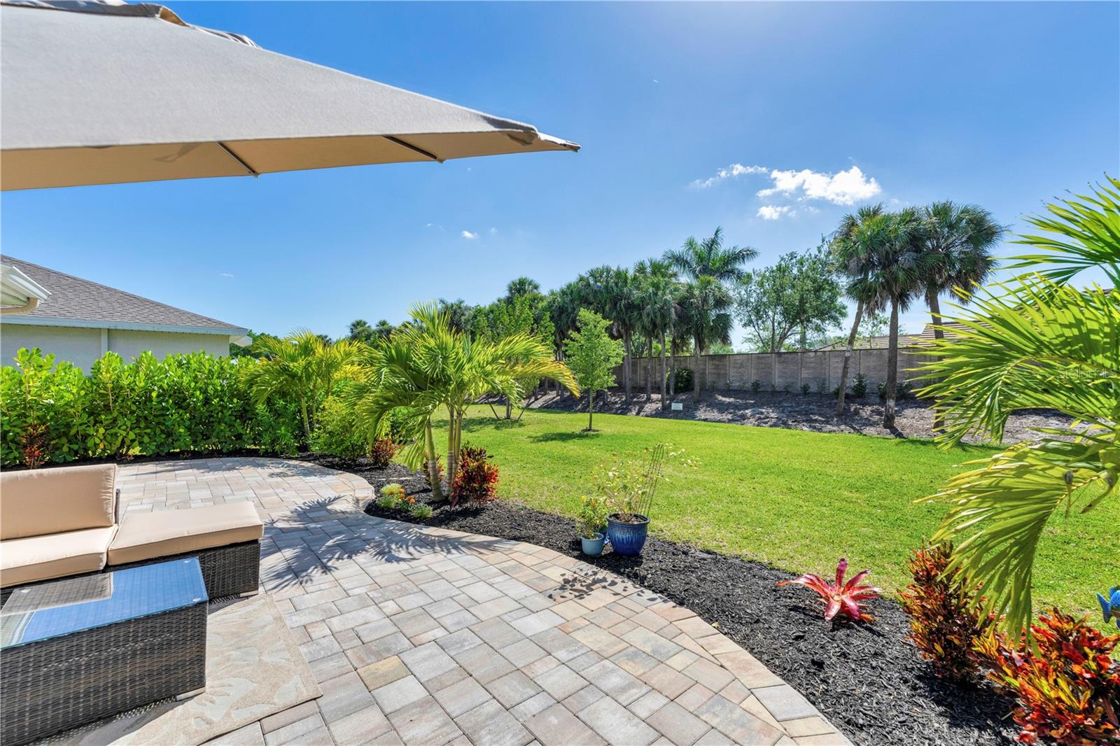 Image 8 of 44 For 3801 Treasure Oak Way
