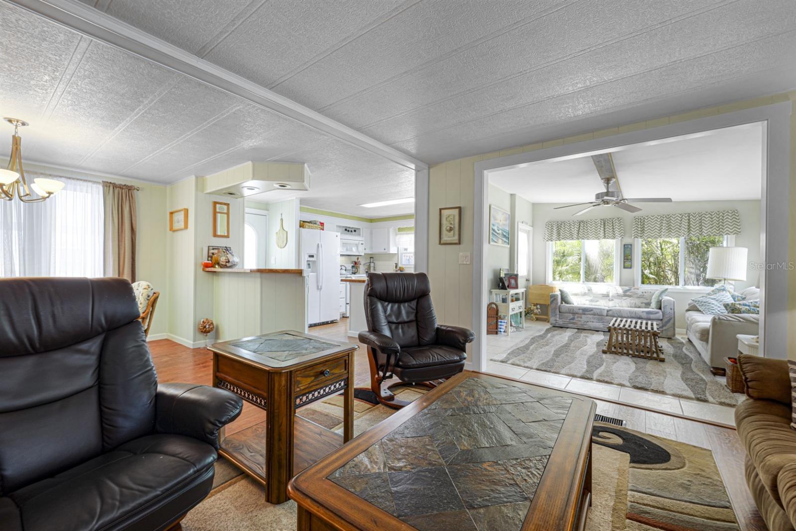Image 11 of 98 For 2100 Kings Highway 452
