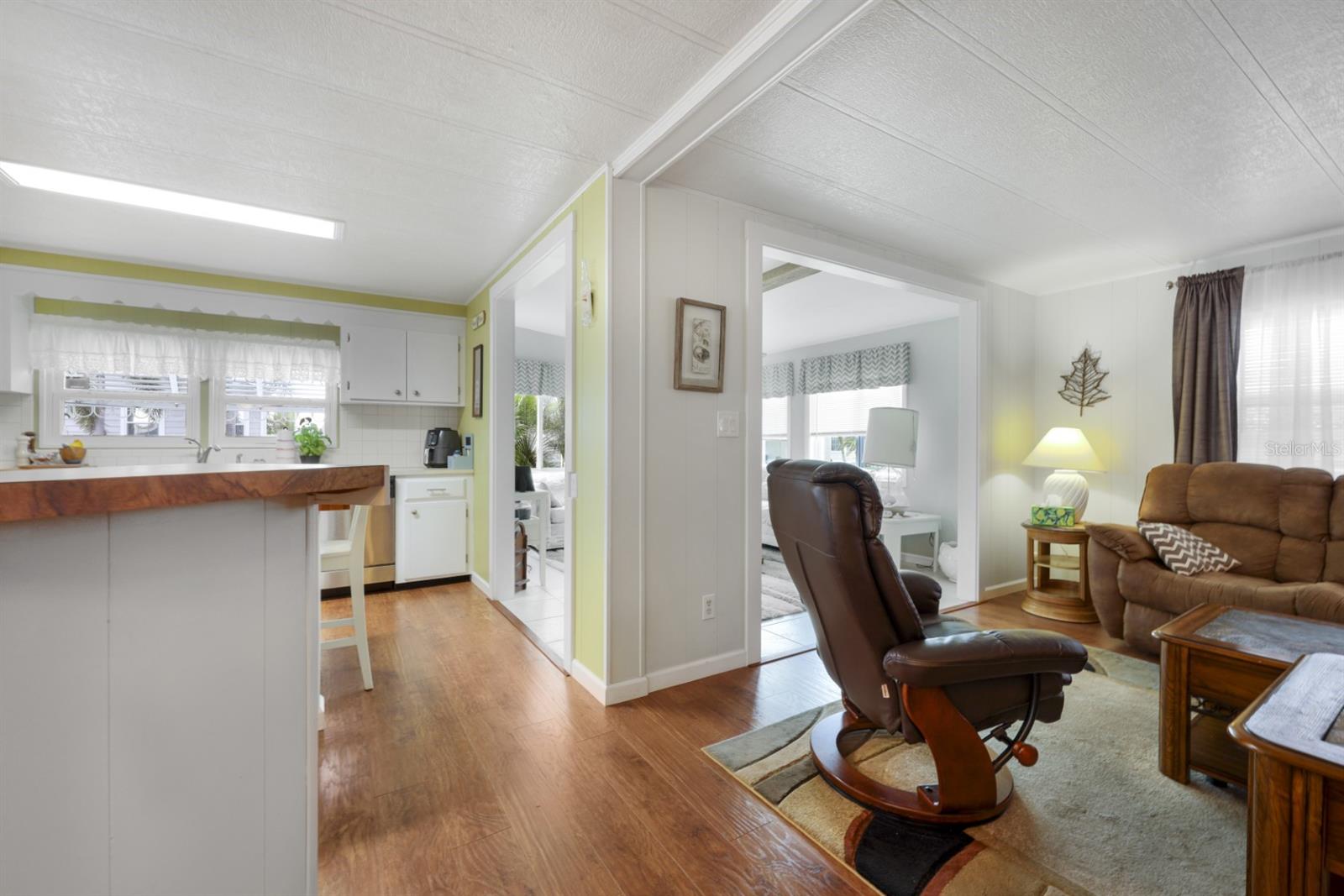 Image 14 of 98 For 2100 Kings Highway 452