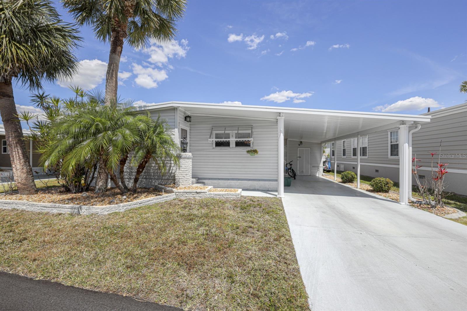 Image 3 of 98 For 2100 Kings Highway 452