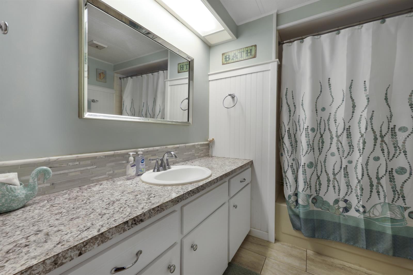 Image 30 of 98 For 2100 Kings Highway 452