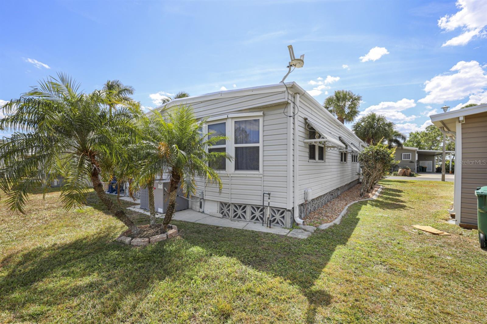 Image 36 of 98 For 2100 Kings Highway 452