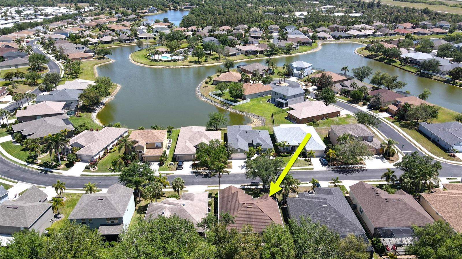 Image 36 of 44 For 2836 Suncoast Lakes Boulevard
