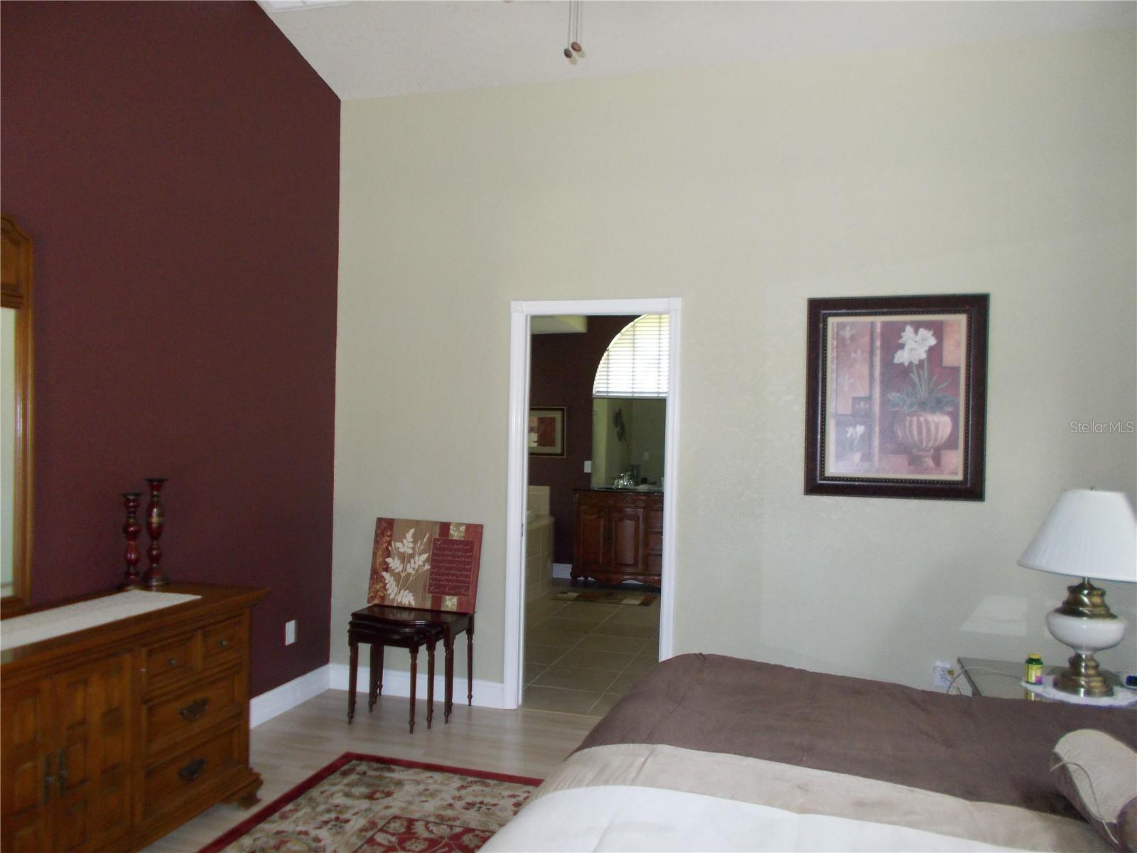 Image 7 of 19 For 6960 Malton Street