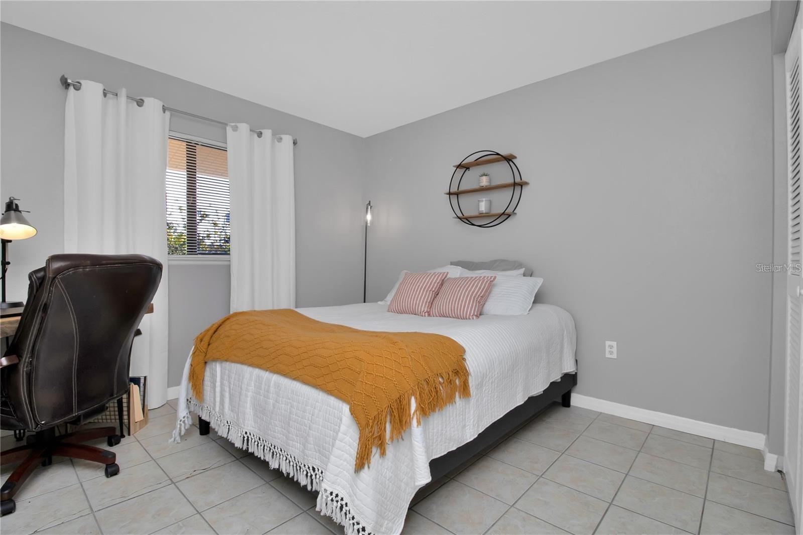 Image 15 of 21 For 1211 Saxony Circle B5
