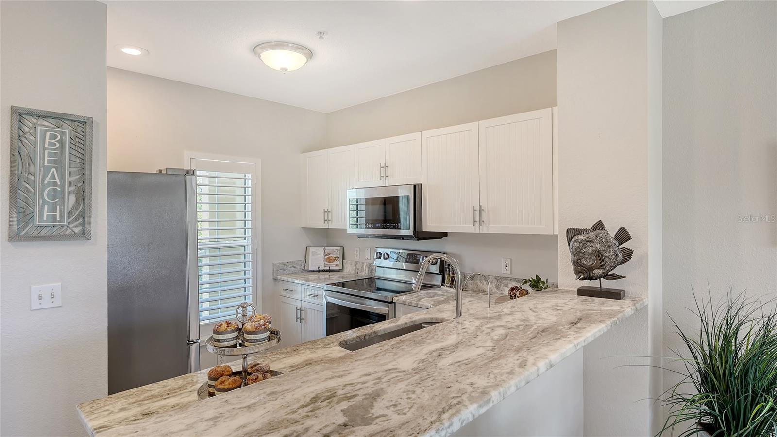 Image 10 of 50 For 19325 Water Oak Drive 305