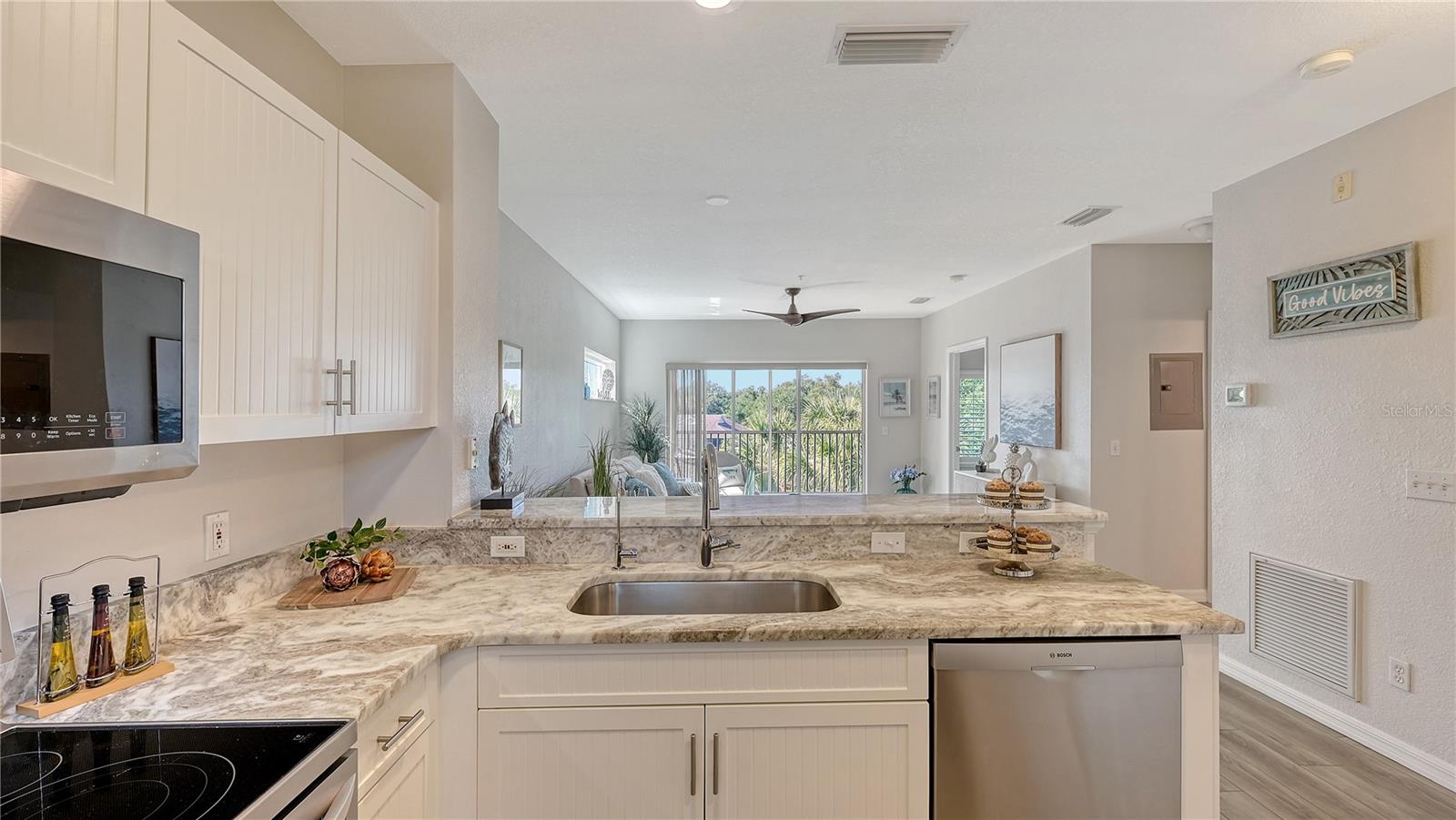 Image 12 of 50 For 19325 Water Oak Drive 305