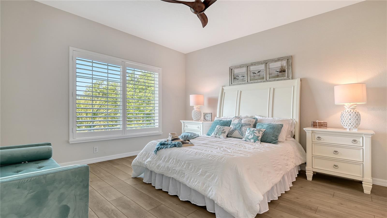 Image 15 of 50 For 19325 Water Oak Drive 305