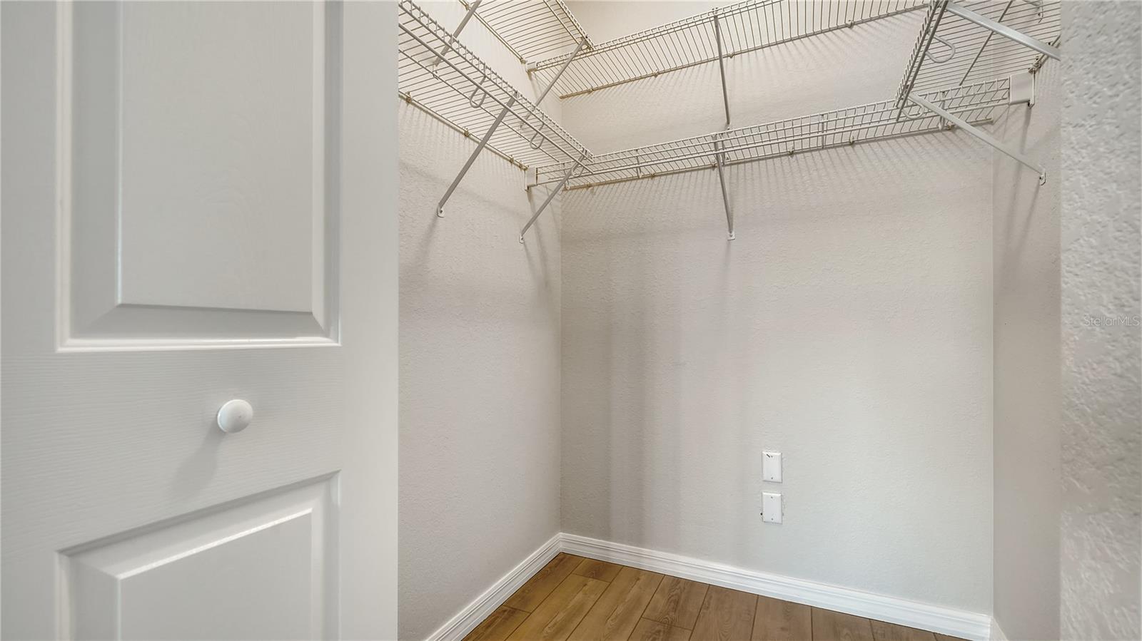 Image 18 of 50 For 19325 Water Oak Drive 305